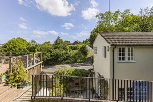 Photo 36- click for photo gallery